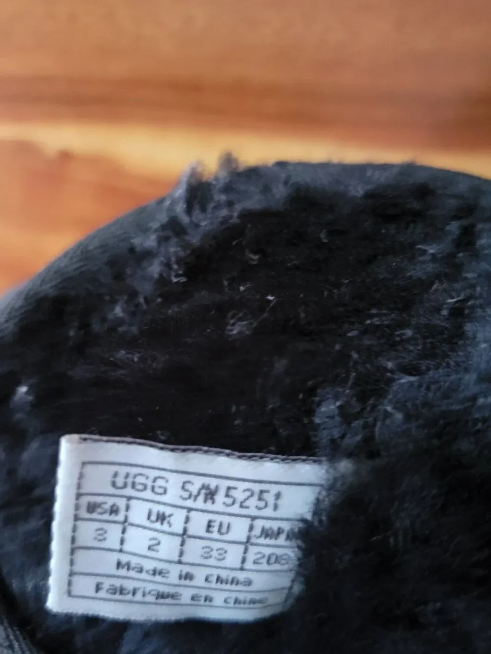 Ugg Australia Classic Black Suede Leather Sheepskin Boots US 3